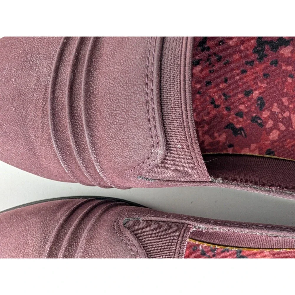 Clarks Cloud Women's Breeze Sol Slip On Flats Shoes Burgundy Size 9.5 M Comfort